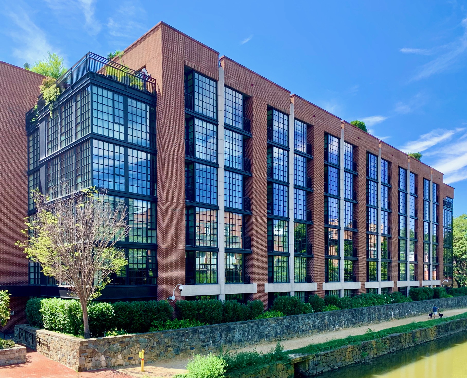 DC 4 Bedroom Apartments For Sale