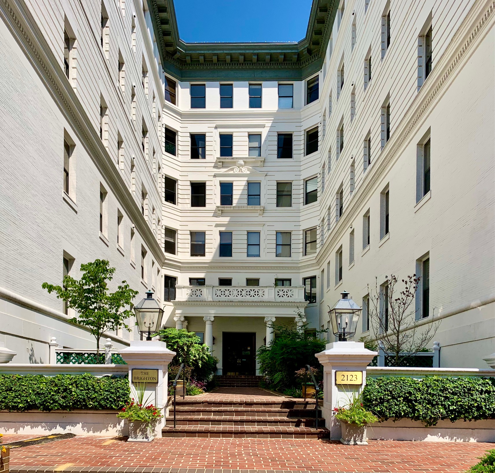 Kalorama, DC 3 Bedroom Apartments For Sale
