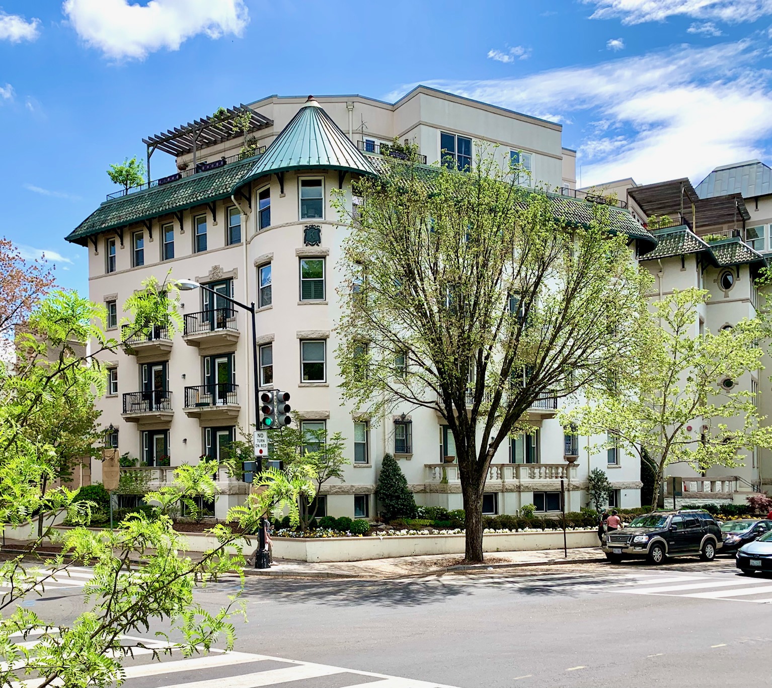 Kalorama, Washington, DC Pet Friendly Condos