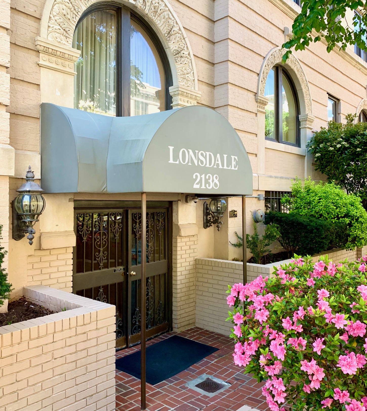 Kalorama Heights, DC 2 Bedroom Apartments For Sale