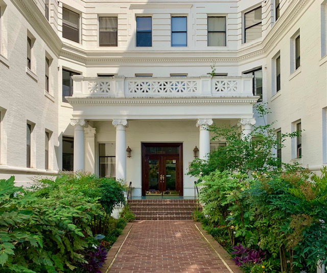 Kalorama Heights, DC 2 Bedroom Condos For Sale