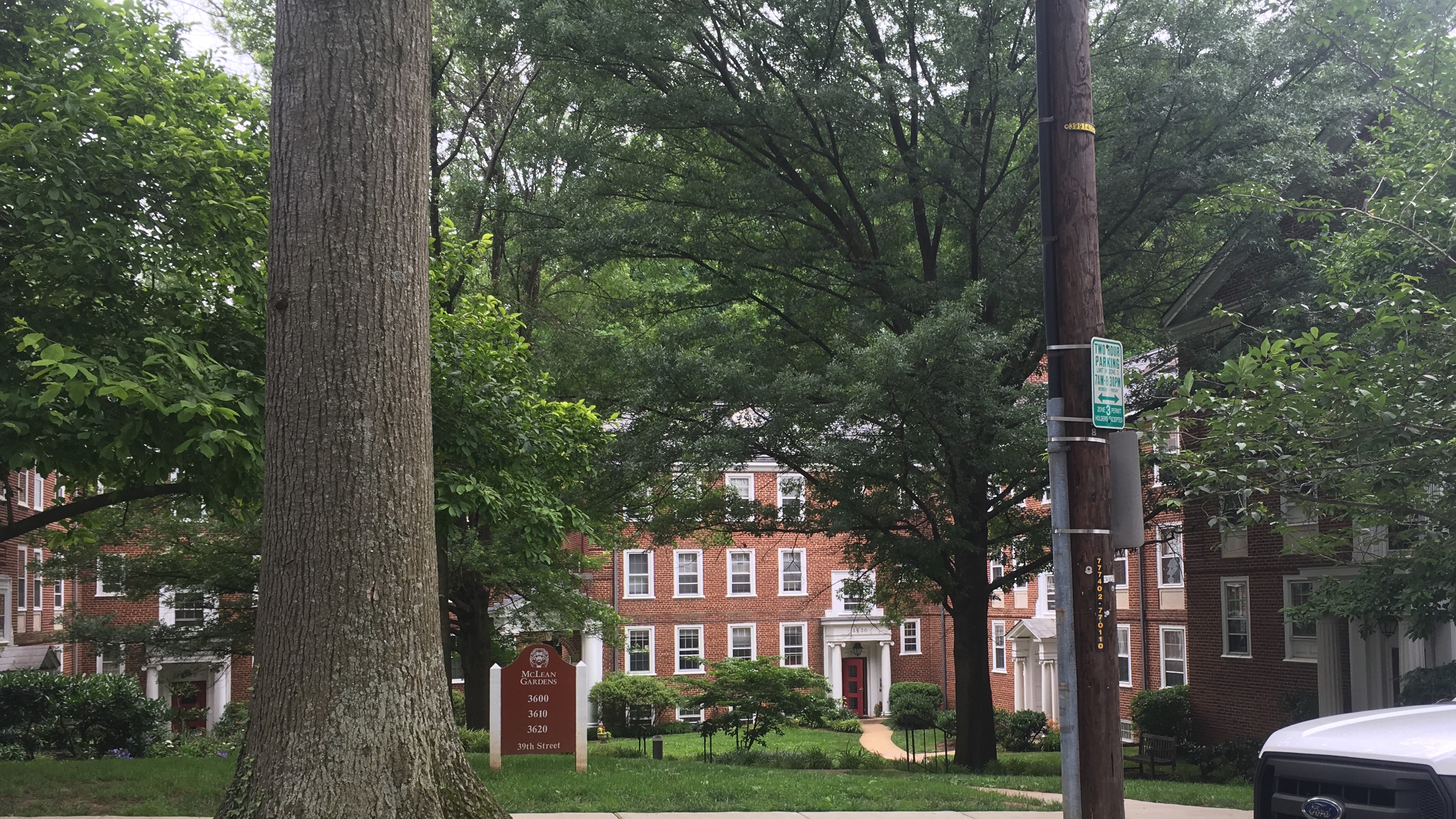 Luxury Homes In McLean Gardens, DC. View Every Home On The Market