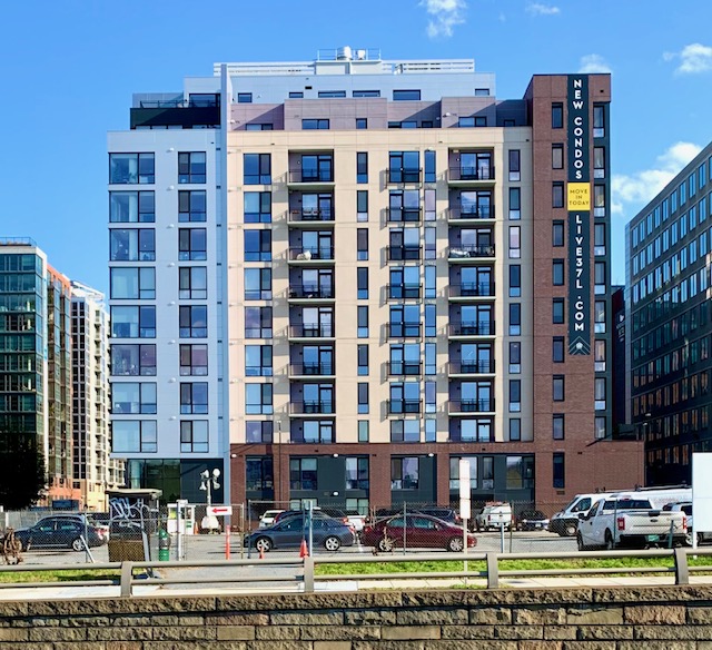 Navy Yard, DC 2 Bedroom Apartments For Sale