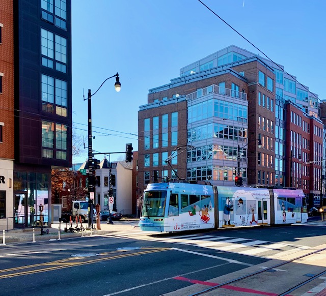 Near Northeast, DC 2 Bedroom Apartments For Sale