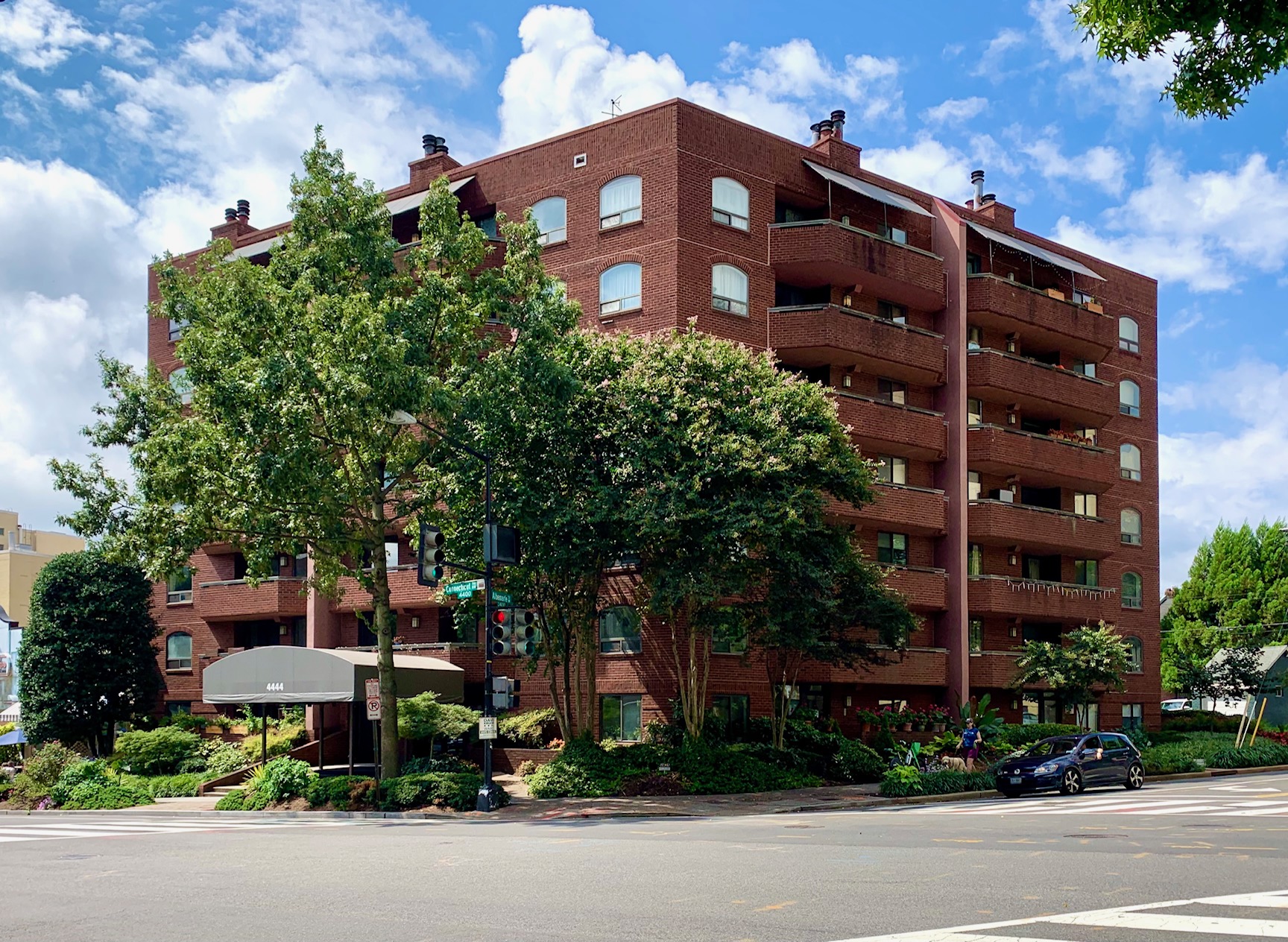 North Cleveland Park, Washington, DC Apartments For Sale