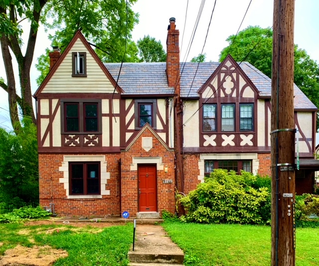 Luxury Homes In North Cleveland Park, DC. View Every Home On The Market