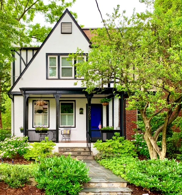 Luxury Homes In North Cleveland Park, DC. View Every Home On The Market