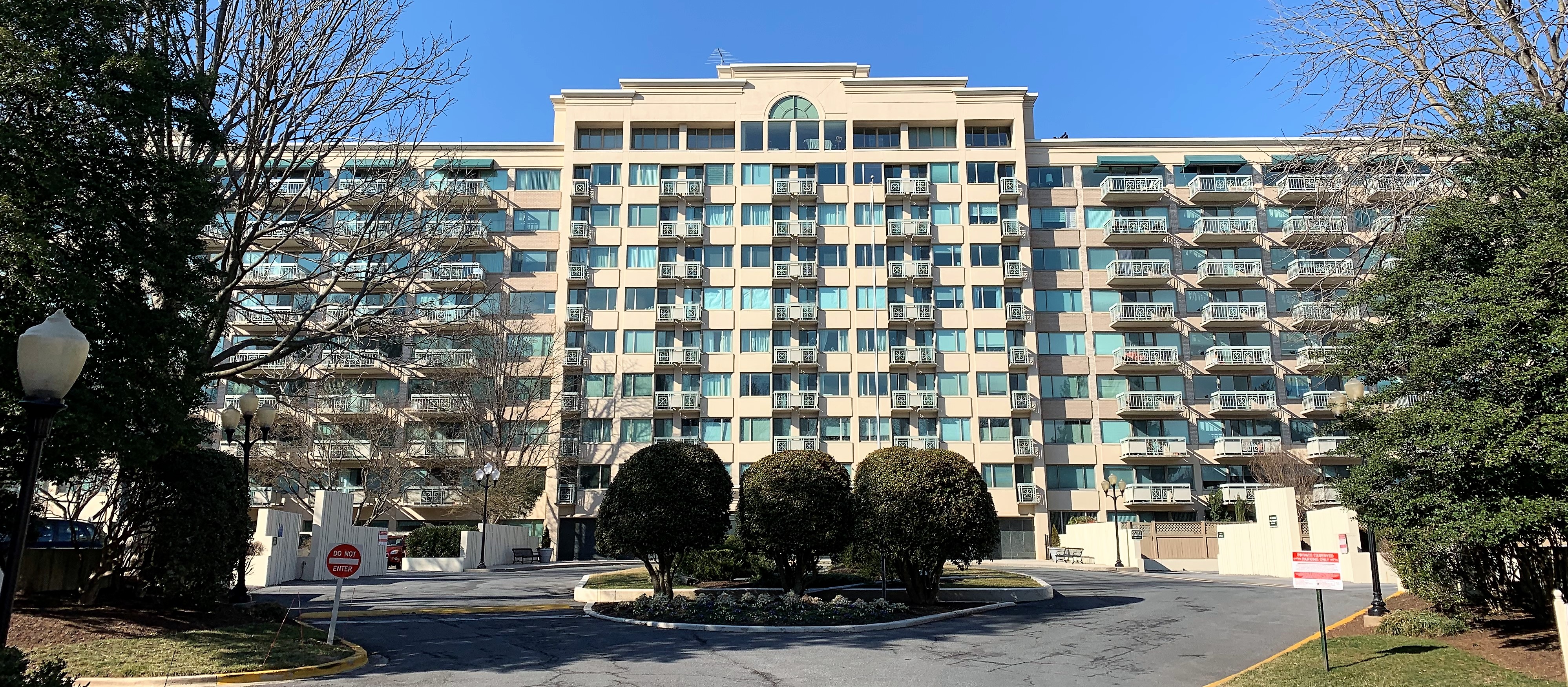 Whitley Park Condominium In Bethesda, MD