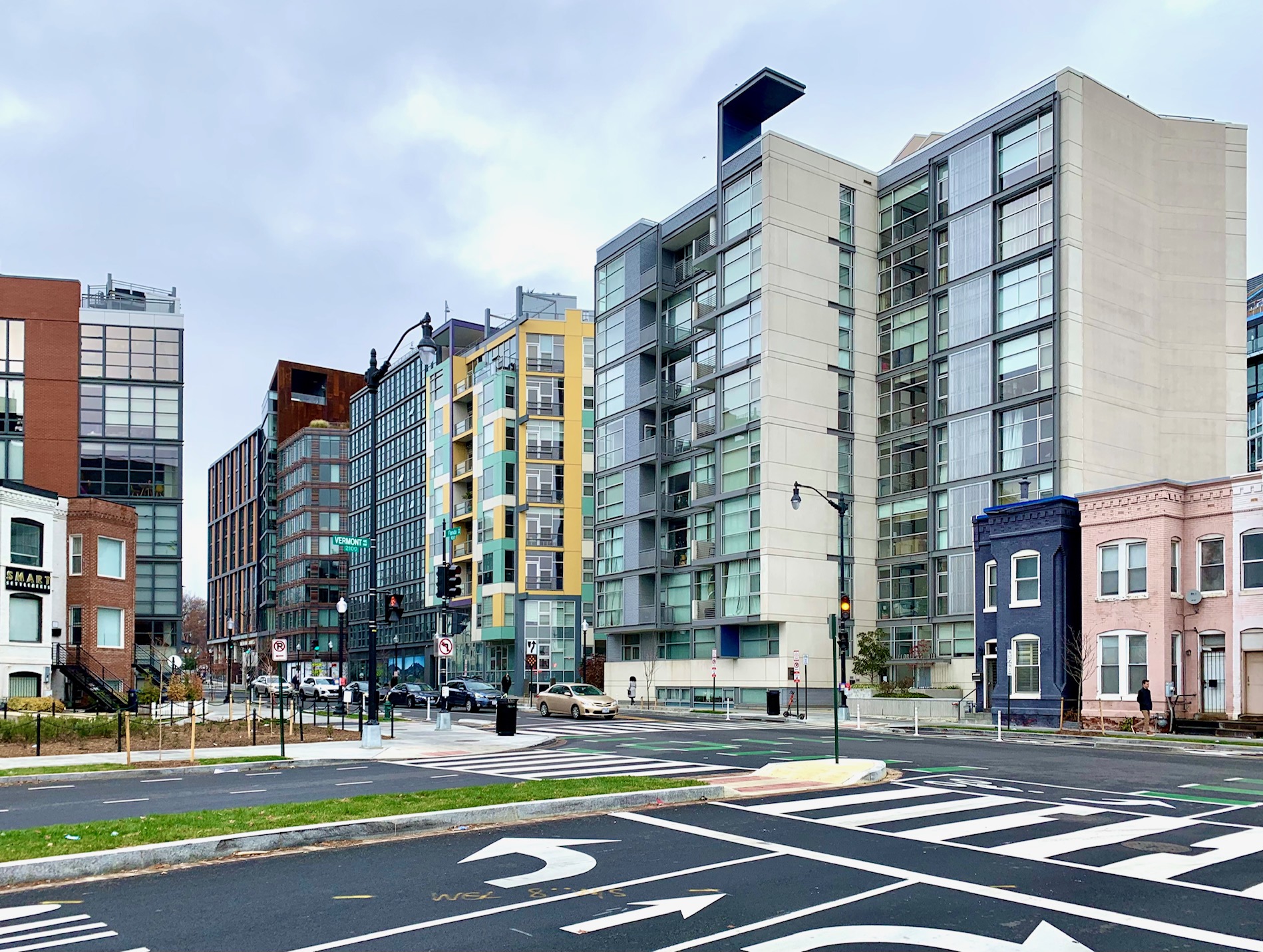 U Street Corridor, DC 2 Bedroom Condos For Sale