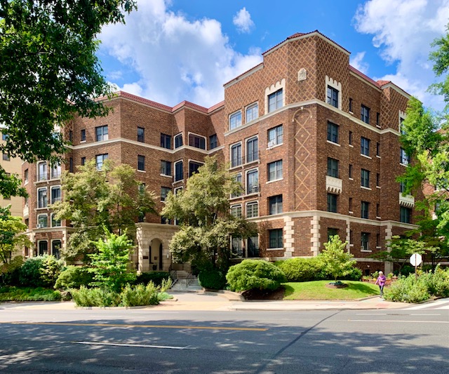 Luxury Homes In Van Ness, DC. View Every Home On The Market