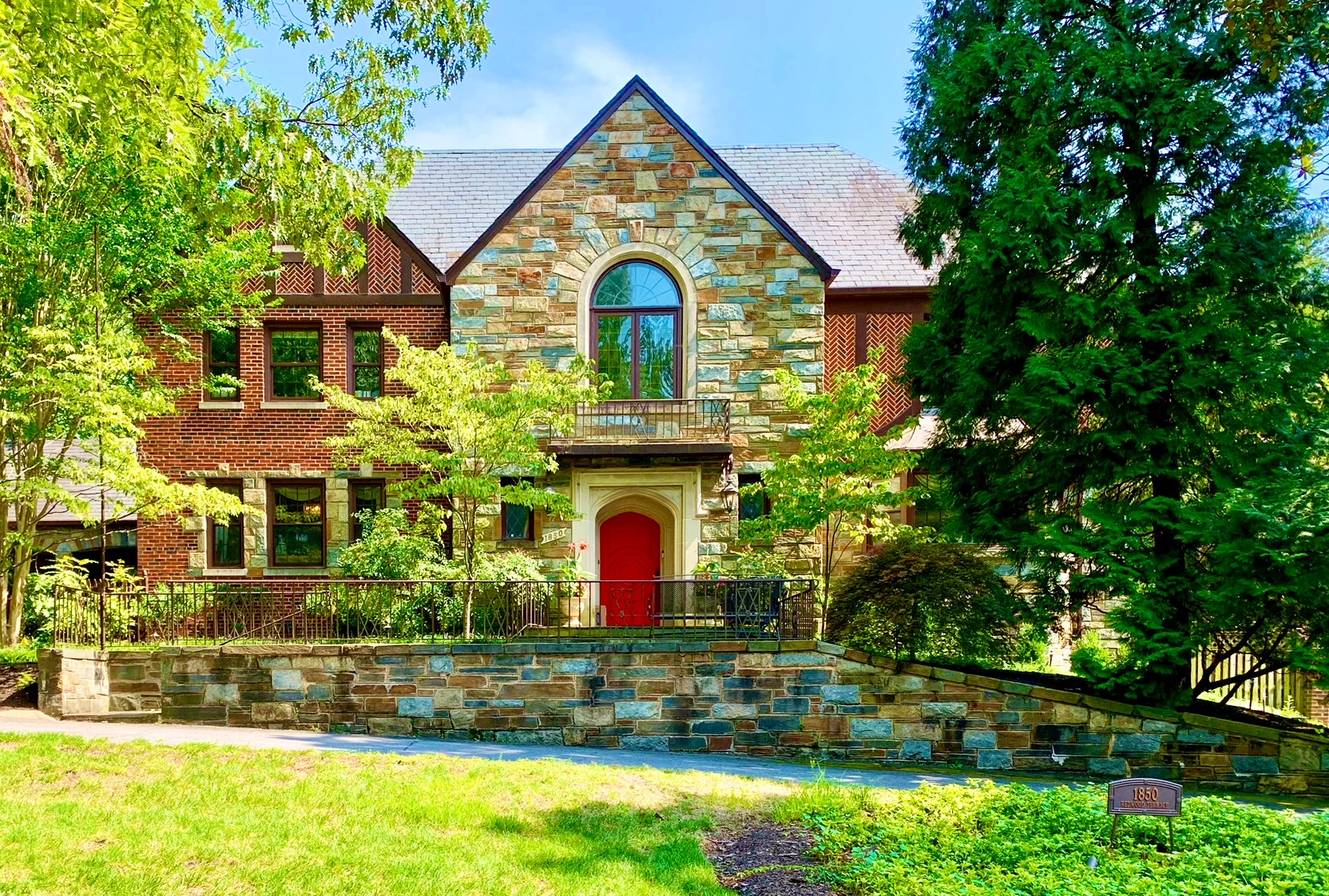 3000 Square Foot Homes For Sale in Washington, DC