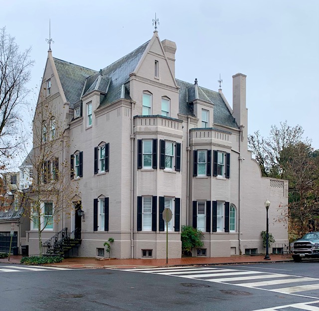 4000 Square Foot Homes For Sale in Washington, DC