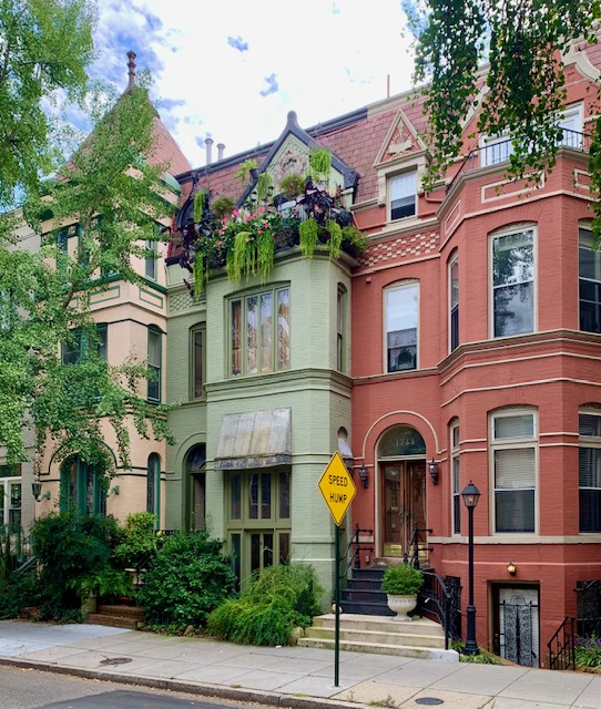 7Bedroom Houses For Sale in Washington, DC