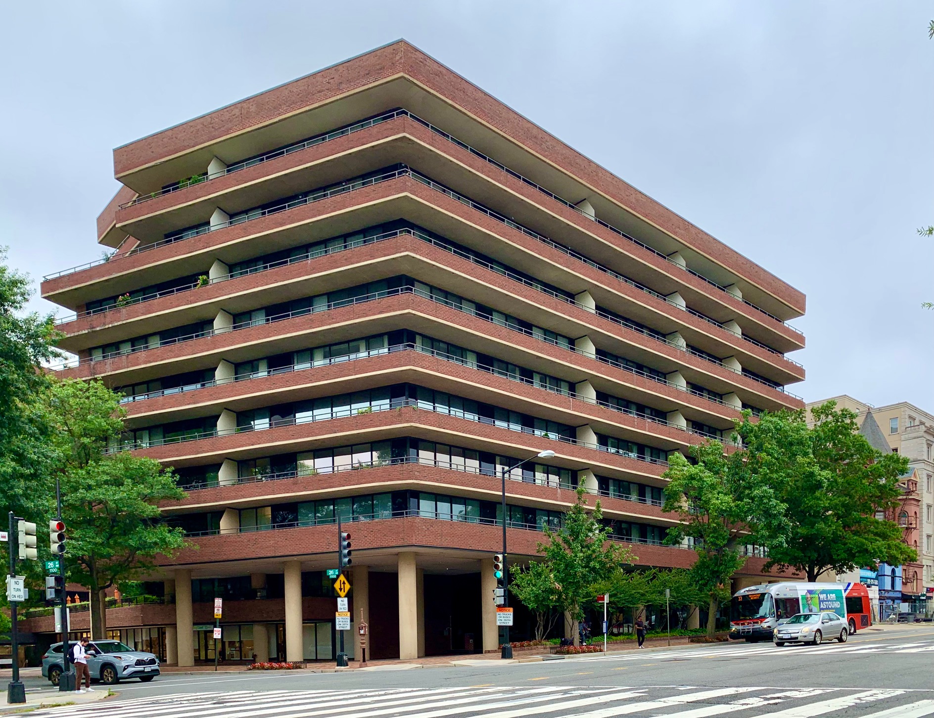 West End, DC 2 Bedroom Apartments For Sale