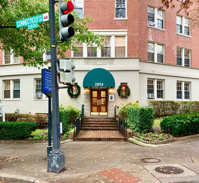 Woodley Park, DC 3 Bedroom Apartments For Sale
