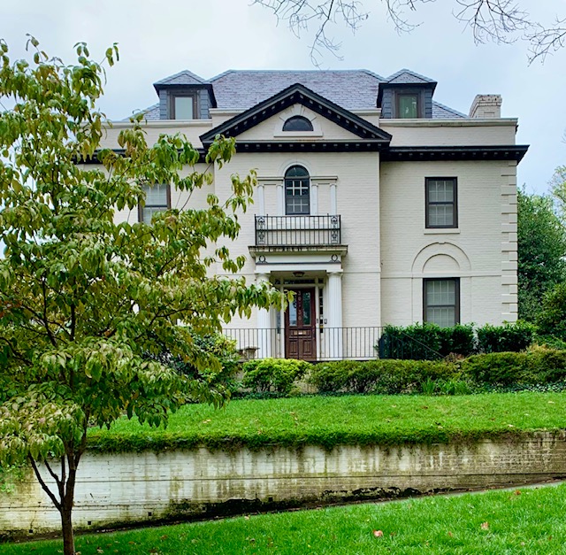 Luxury Homes In Woodley Park, DC. View Every Home On The Market