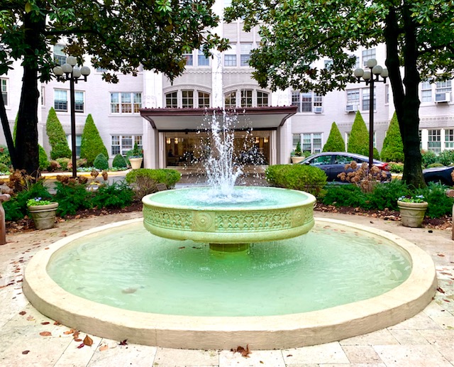 Studio For Sale in Woodley Park, Washington, DC