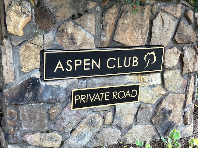 Aspen Club Sign in Aspen on Highway 82