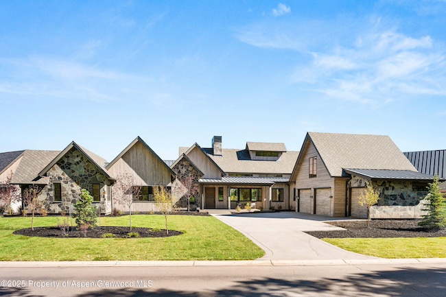 1042 Bald Eagle Way in Aspen Glen