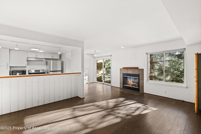 35 Lower Woodbridge Road 177