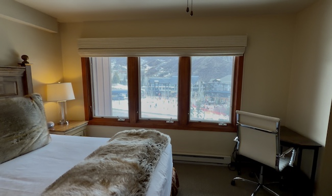 Crestwood Primary Suite