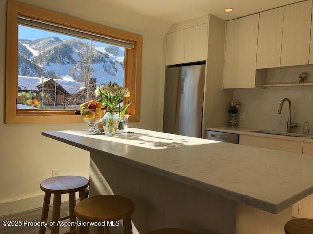 Hunter Creek Remodeled Studio Condo in Aspen