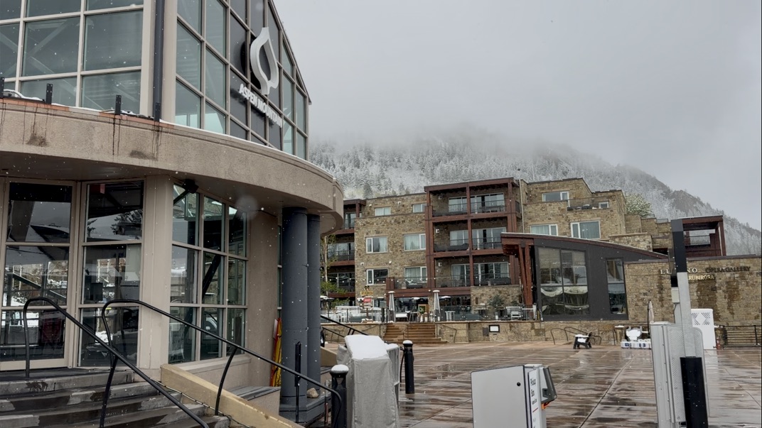 Residences at Little Nell with May Snow