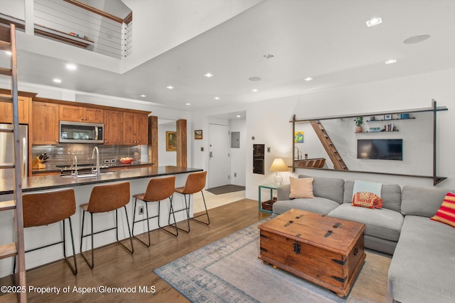 Sagebrush Townhomes Unit 11 in Aspen