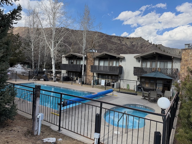 Lichenhearth Pool and Hot Tub