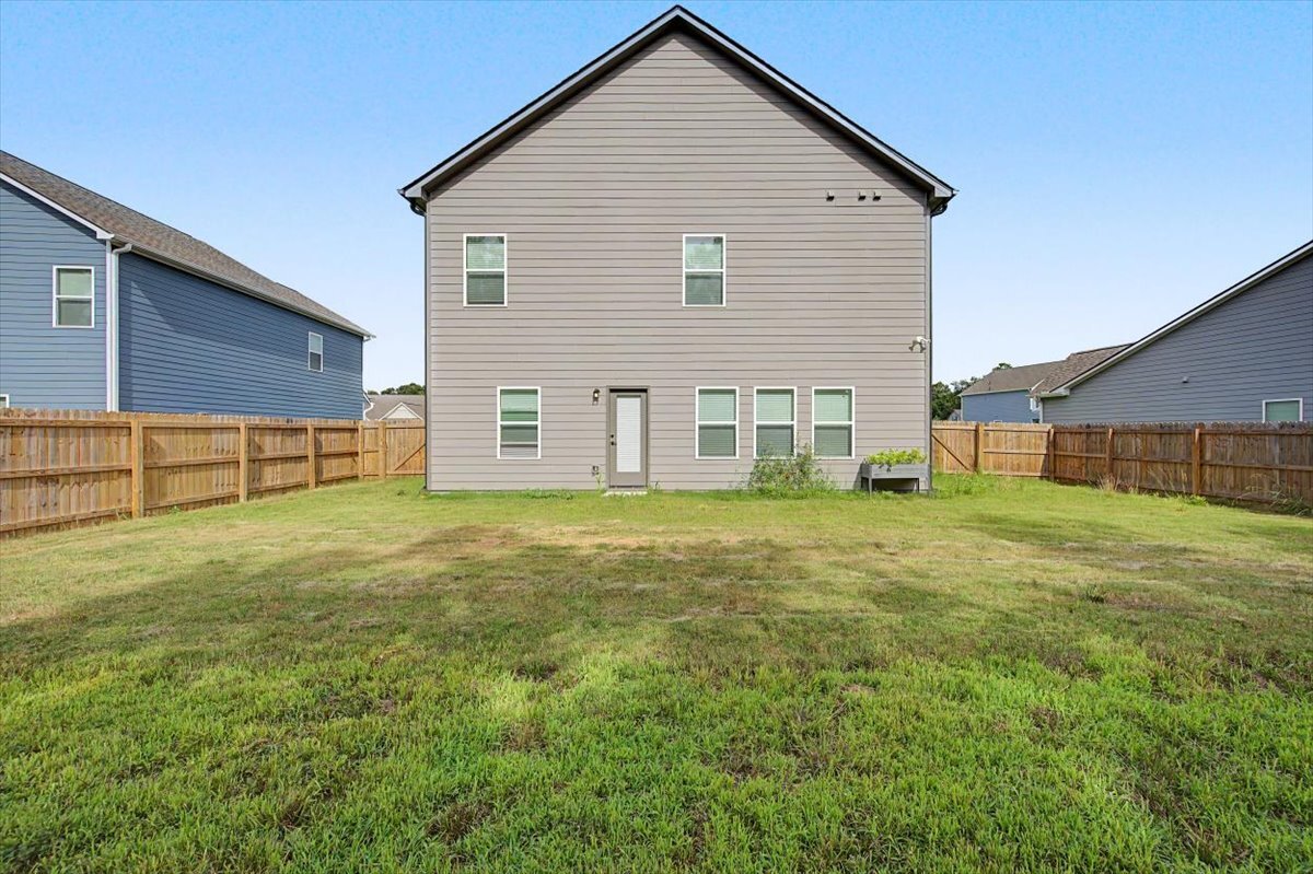 14 Mossy Oak Ln - Backyard