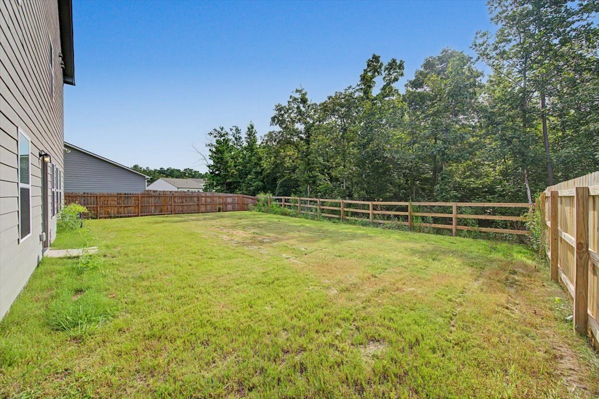 14 Mossy Oak Ln - Backyard detail