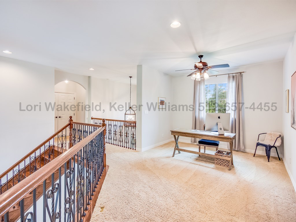 16100 Ozarks Path Austin TX | MLS 6728763 | Lori Wakefield REALTOR Keller Williams