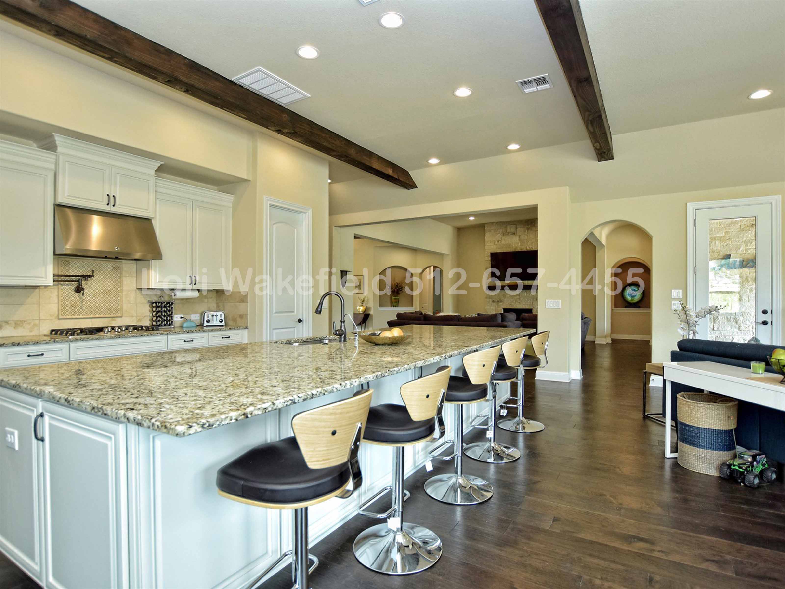 5421 DIamante Dr Spicewood TX | Lake Travis Home For Sale | Lori Wakefield Keller Williams Lake Travis