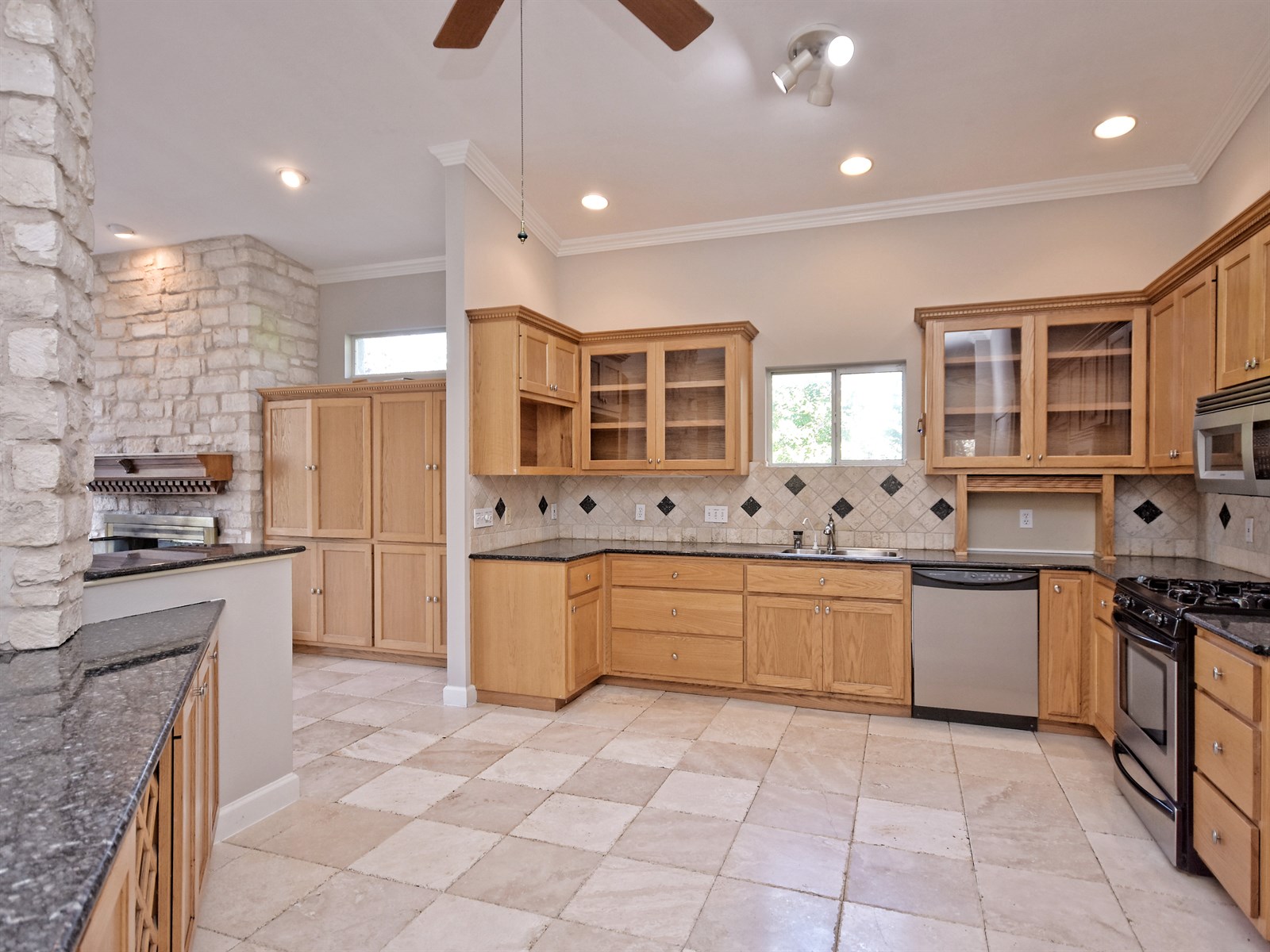 708 Bermuda Dr Lakeway TX | Lakeway Home for Sale | Lori Wakefield REALTOR | Keller Williams Lake Travis