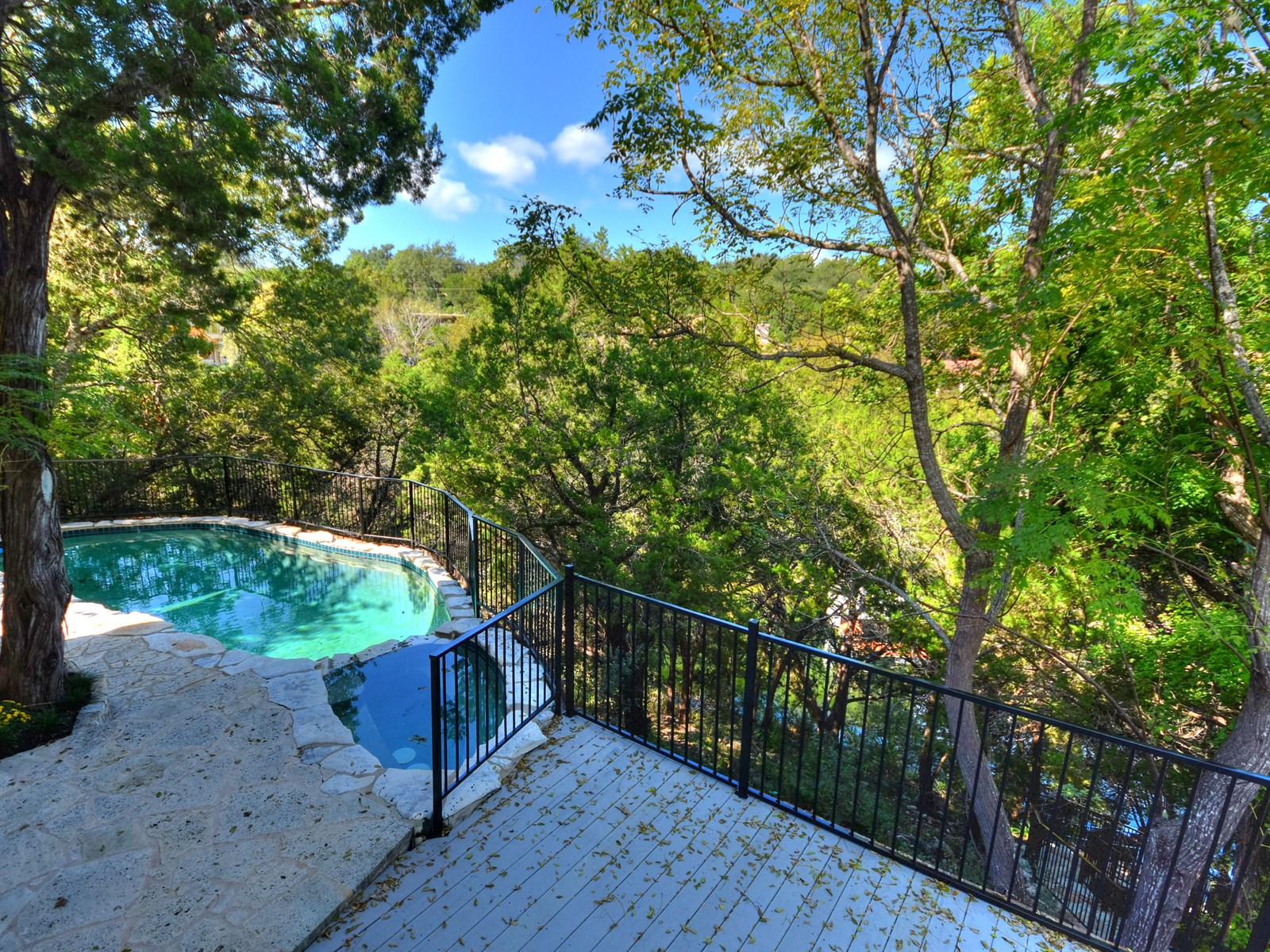 NEW PRICE! 708 Bermuda Dr, Lakeway TX Lakeway Home for Sale Lori