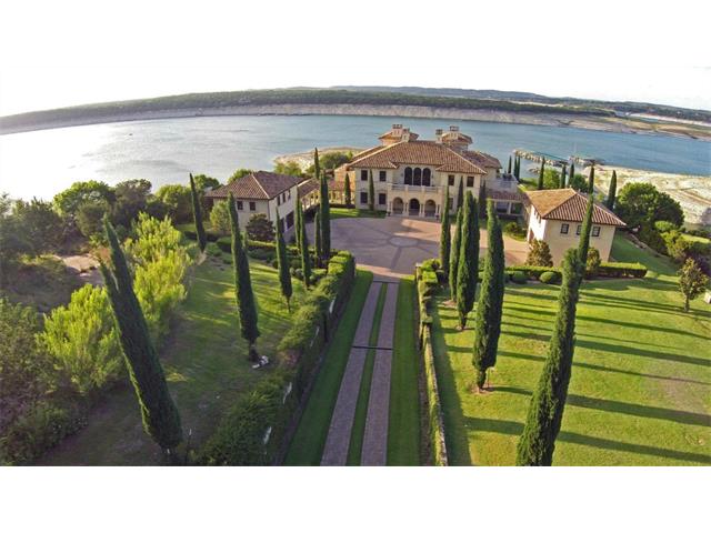 Lake Travis Waterfront home for sale | 215 Bella Riva Drive Austin TX 78734 MLS# 4535217