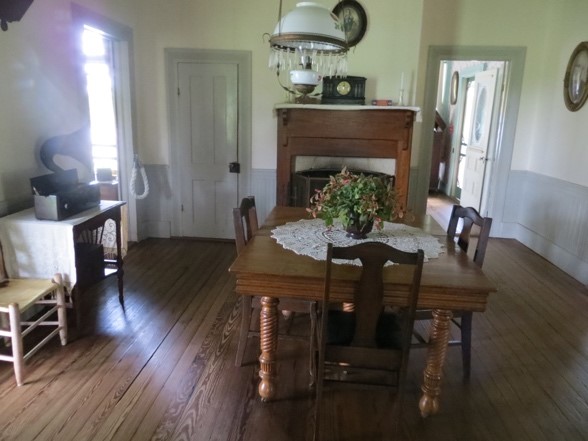 Johnson’s mother used current events heard on the family radio (on left) as the starting point for teaching her children how to debate. 
