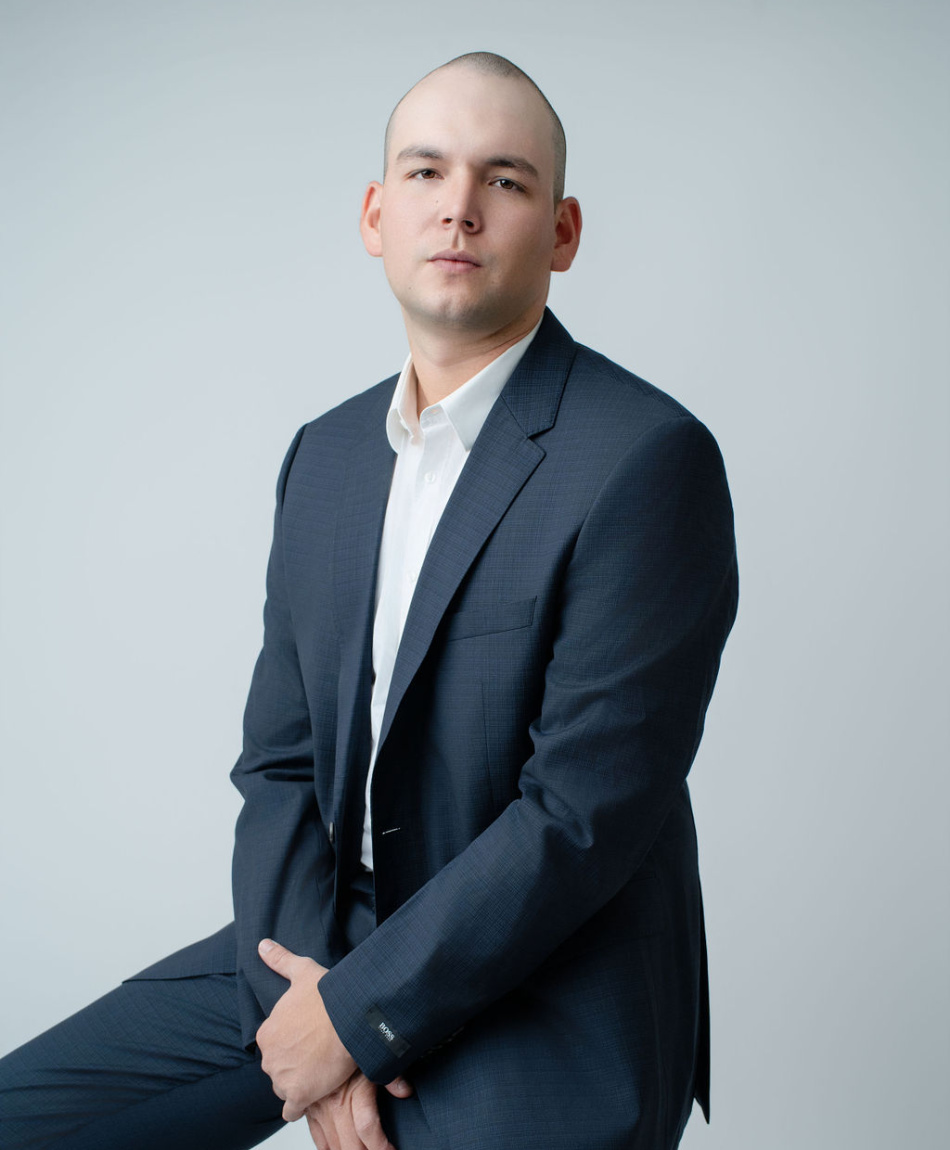 ALFREDO TRASVI&Ntilde;A