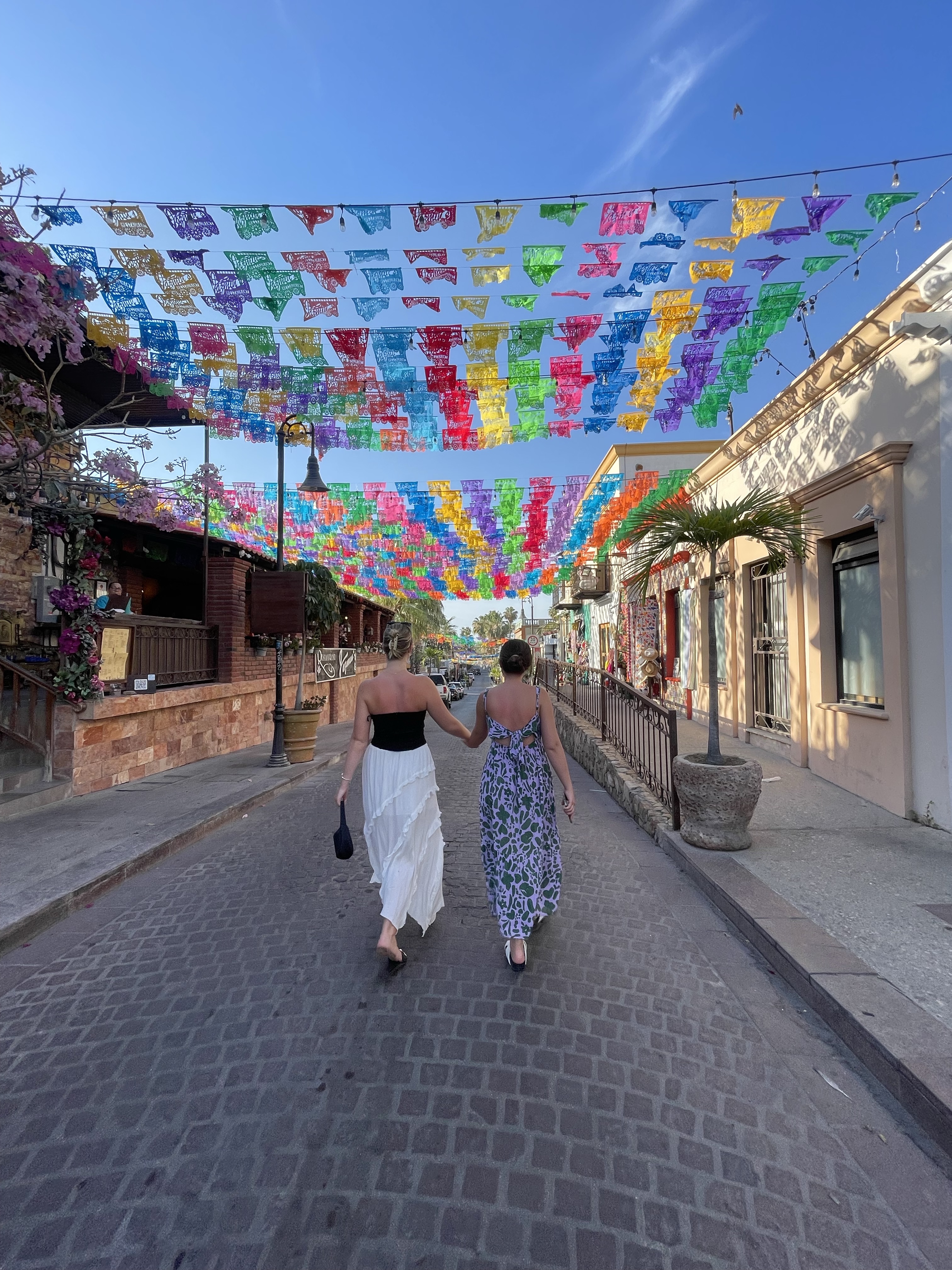 cabo market