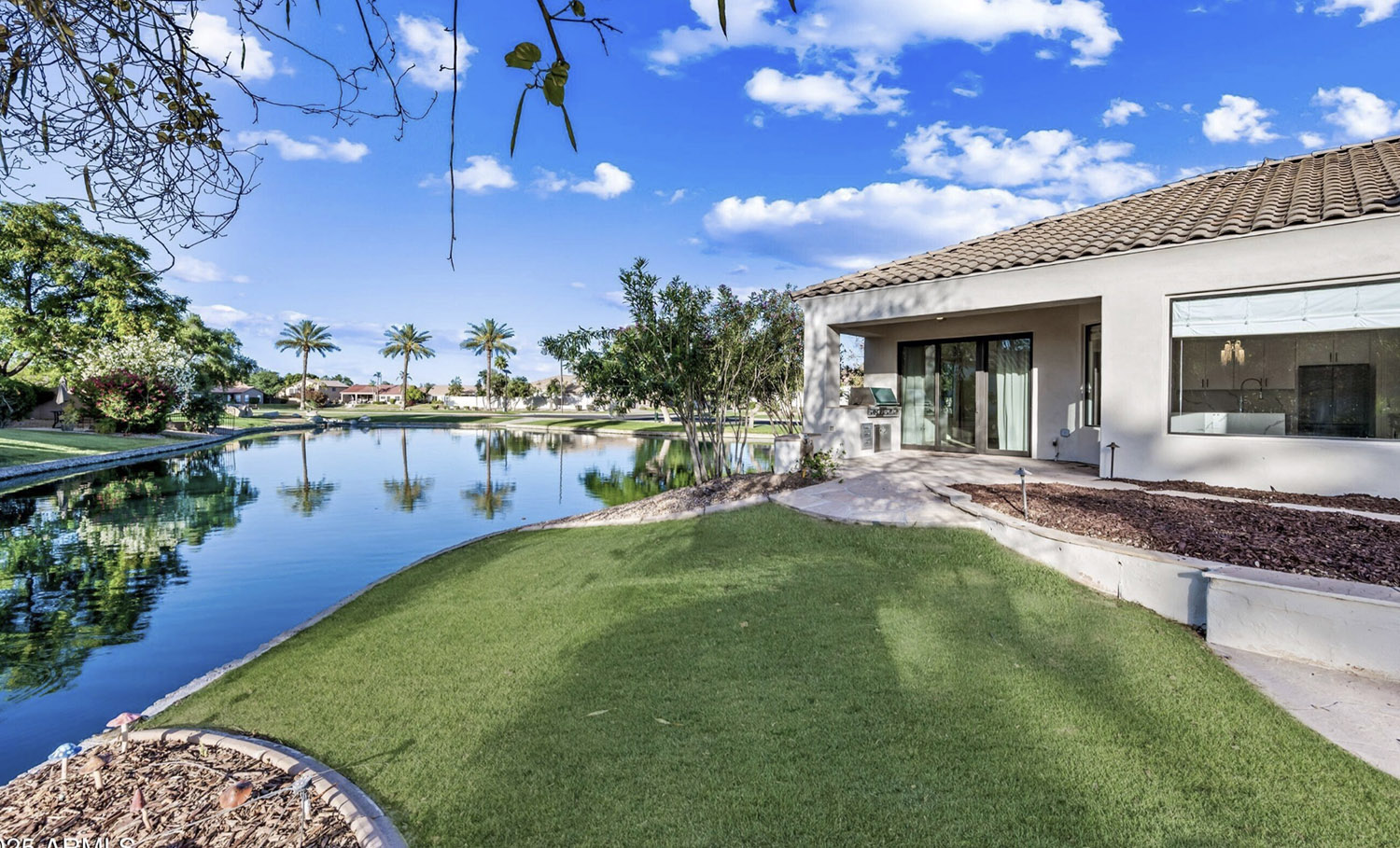 Discover stunning homes in Chandler or Mesa with Bemo Homes