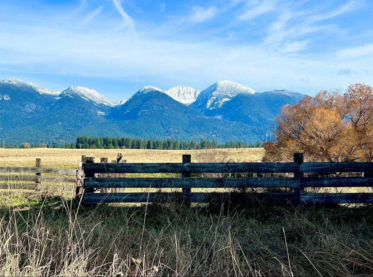 The Quarry Homes with Open Floorplan Interior Features