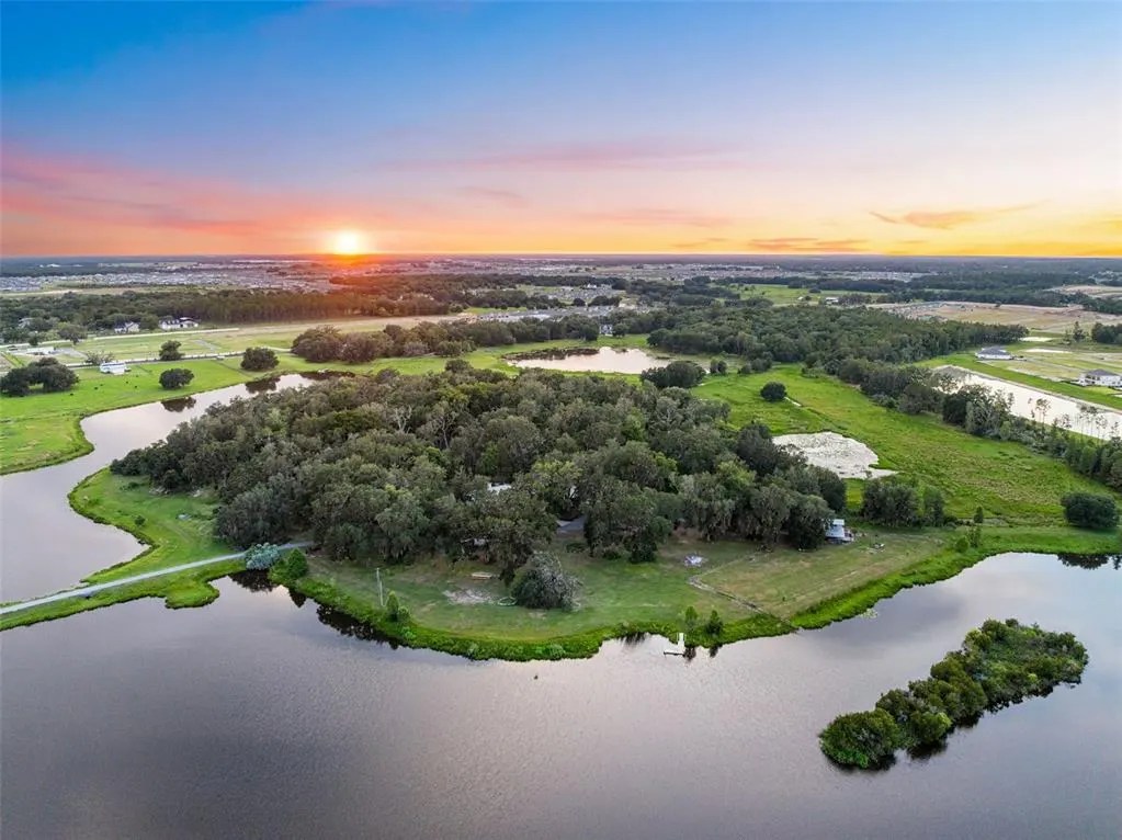 overhead shot of property at 33415 Kiefer Road Wesley Chapel, FL