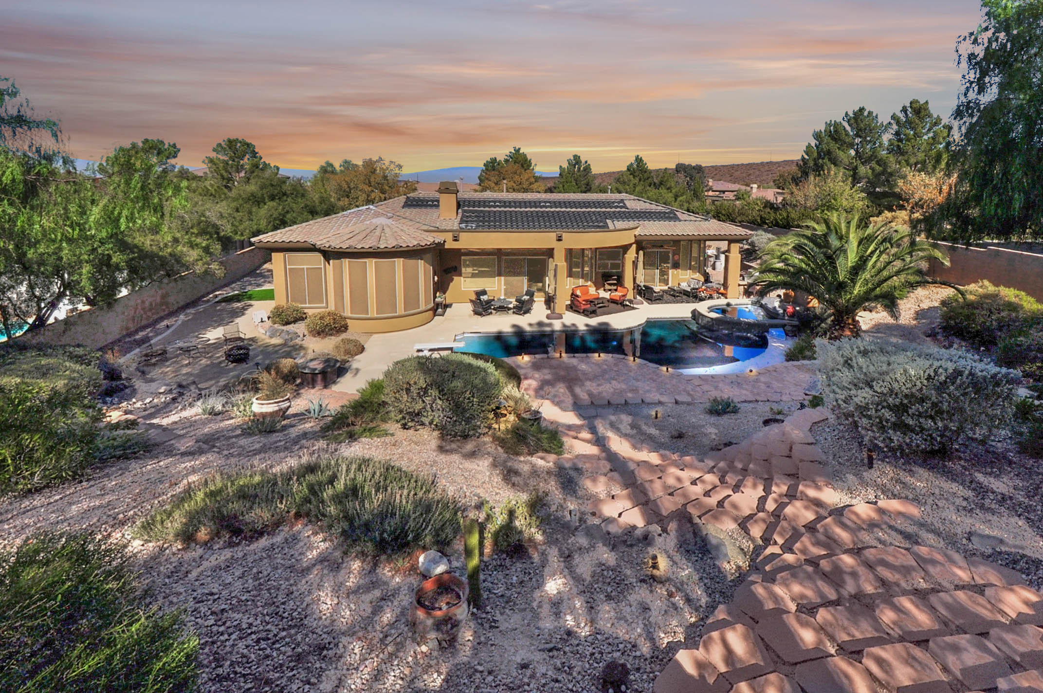 7 KARSTEN CREEK Court, Henderson, Nevada 89052