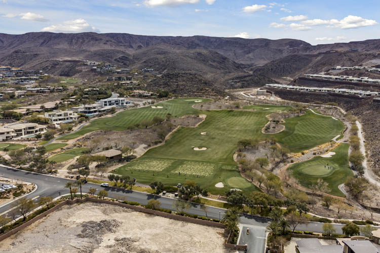 Madeira Canyon, Henderson houses
