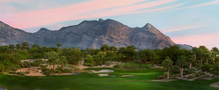 Enjoy golfing at Red Rock Country Club