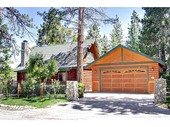 Lakefront log cabin on Big Bear Lake