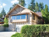 Boulder Bat lakefront home