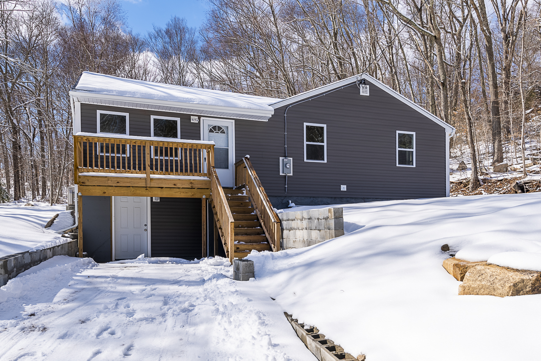 905 Colonel Ledyard Hwy. Ledyard CT