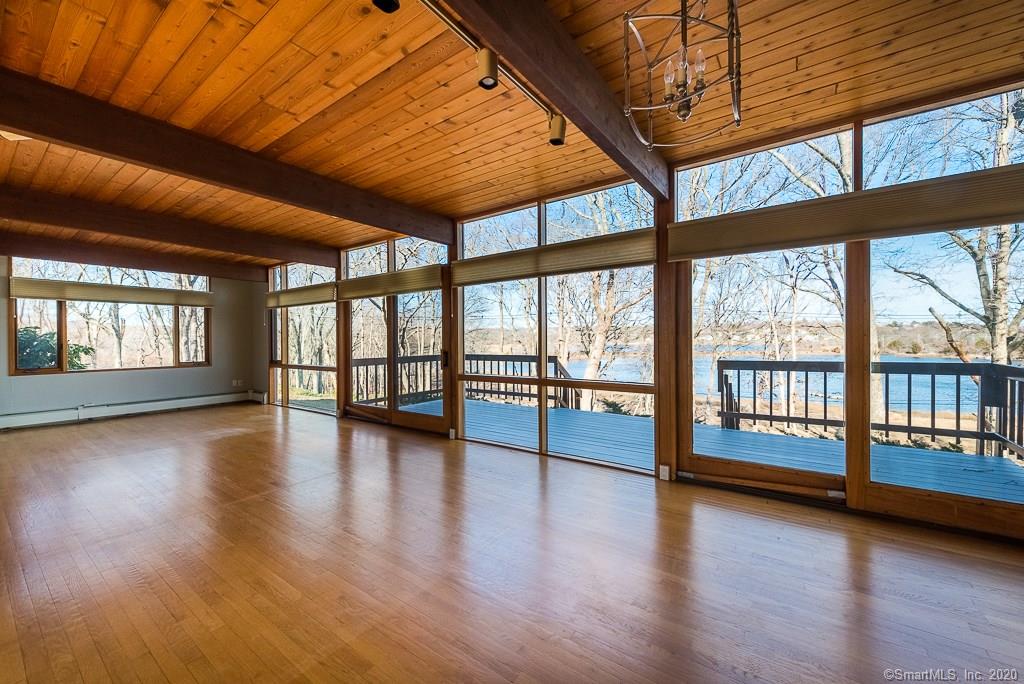 80 Skyline Drive. Mumford Cove.