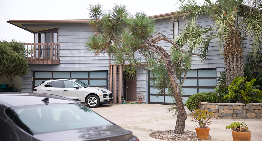 encinitas cliffside home with panoramic views